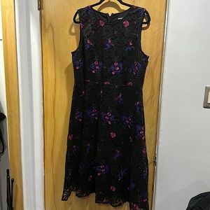 Size 16 DKNY midi length sleeveless dress.